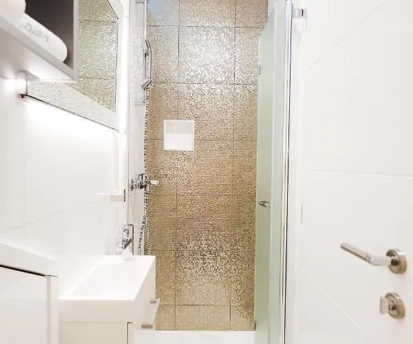 아파트 Caisa - Amber 20m From The Sea