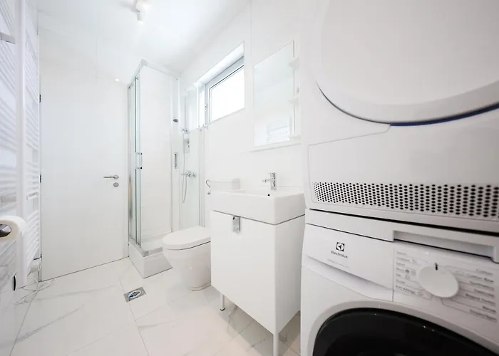 Caisa - Amber 20m From The Sea *