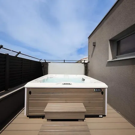 Caisa - Amber 20m From The Sea Zadar