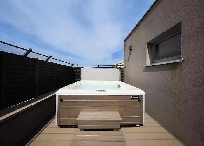 Caisa - Amber 20m From The Sea Zadar